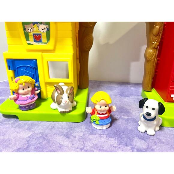 Fisher Price Little People Animal Rescue playset - Picture 2 of 7